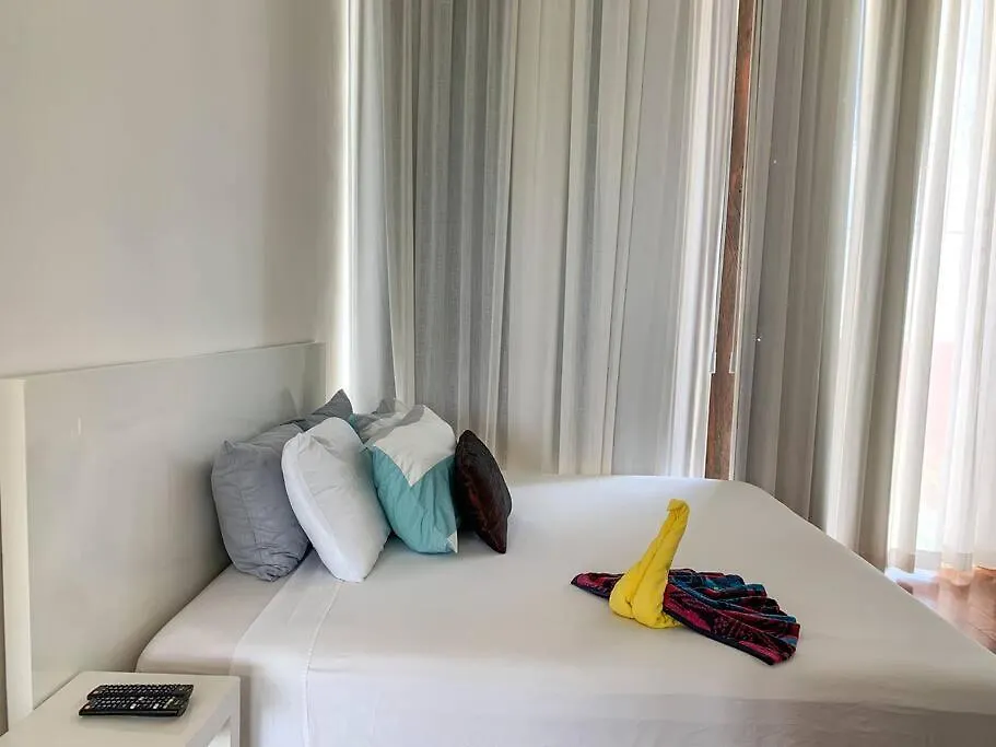 Exotic Ph/Terrace/ Freeparking/5A Avenue/Fast Wifi Apartment Playa del Carmen
